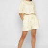 Летний костюм с кроп-топом и шортами цвет желтый 48801 xp-2492 Летний костюм с кроп-топом и шортами цвет желтый 48801 xp-2492