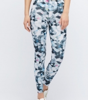 Спортивные леггинсы с необычным принтом 32925