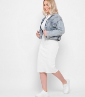 Джинсовая куртка голубого цвета 43114