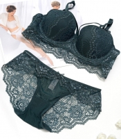 Изумрудный комплект белья из кружева 34813