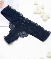 Кружевные трусики-стринги с бантом и стразами 34828