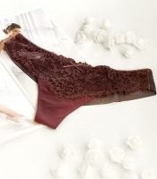 Трусики-стринги с кружевным поясом и бантиком 34877