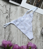 Женские белые трусики стринги с цветочной вышивкой 35169