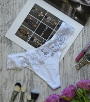 Женские белые стринги с кружевом и бантиком 35176