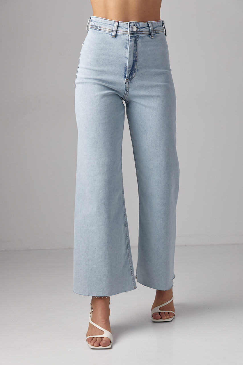 Женские джинсы Straight с необработанным низом
