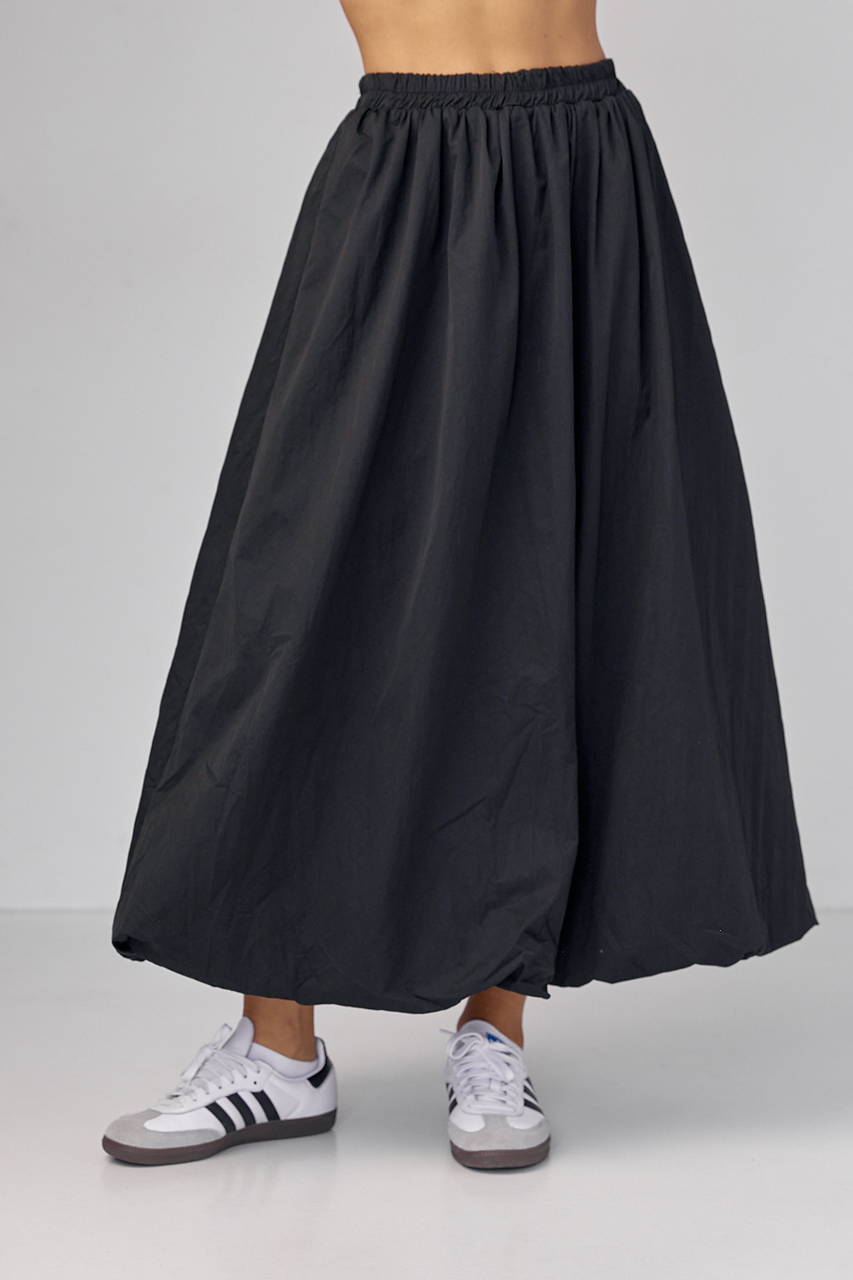 Длинная юбка А-силуэта с резинкой на талии