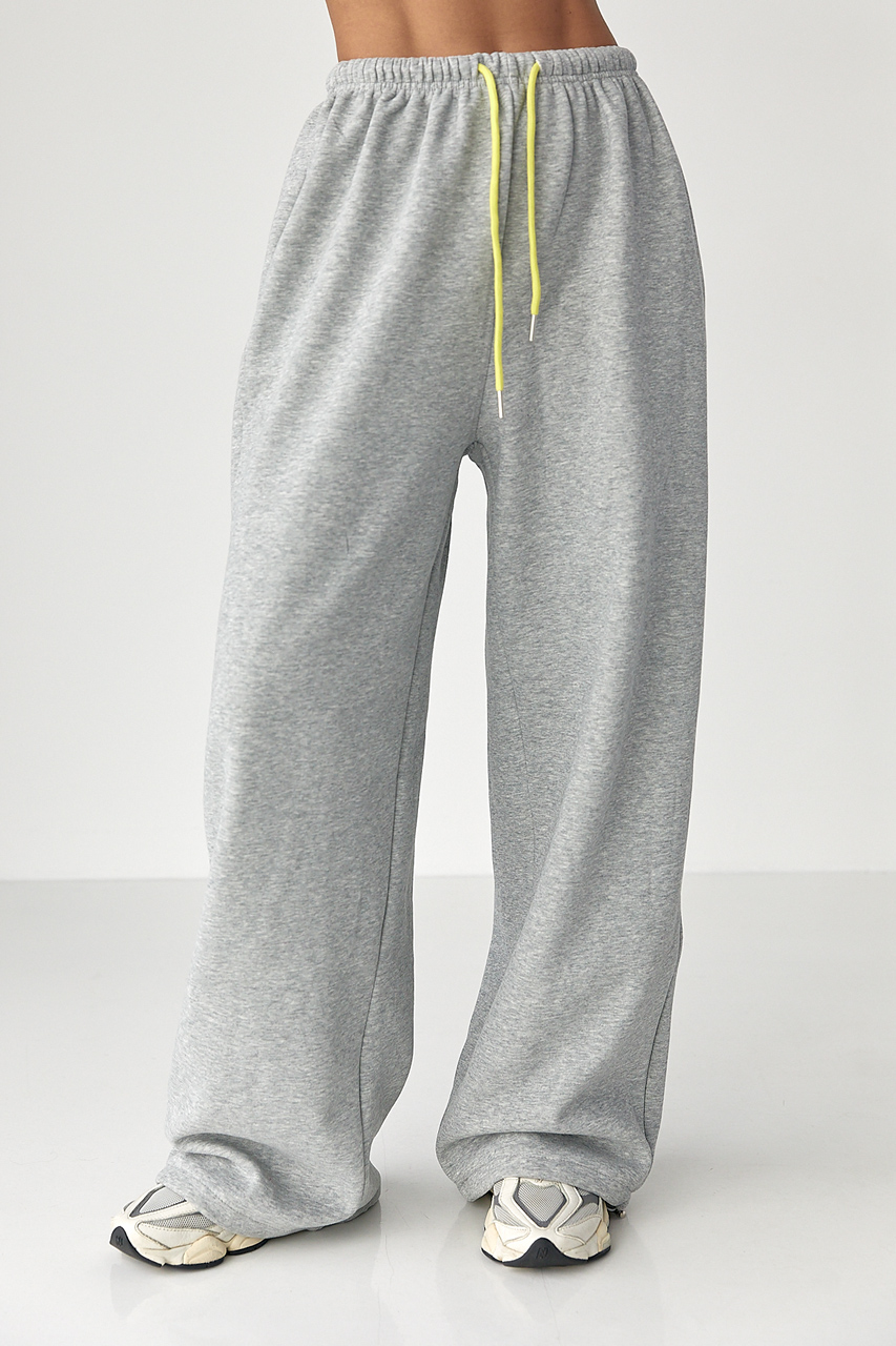 Утеплені однотонні спортивні штани