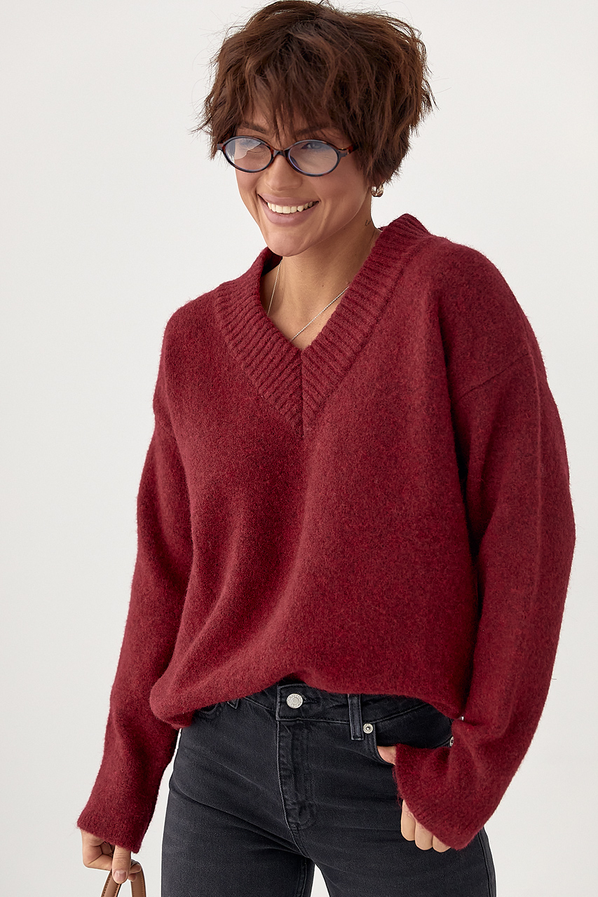 В'язаний однотонний пуловер вільного фасону LX-10708008 В'язаний однотонний пуловер вільного фасону LX-10708008