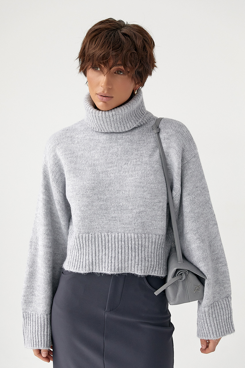 В'язаний короткий светр з високою горловиною LX-10710610 В'язаний короткий светр з високою горловиною LX-10710610