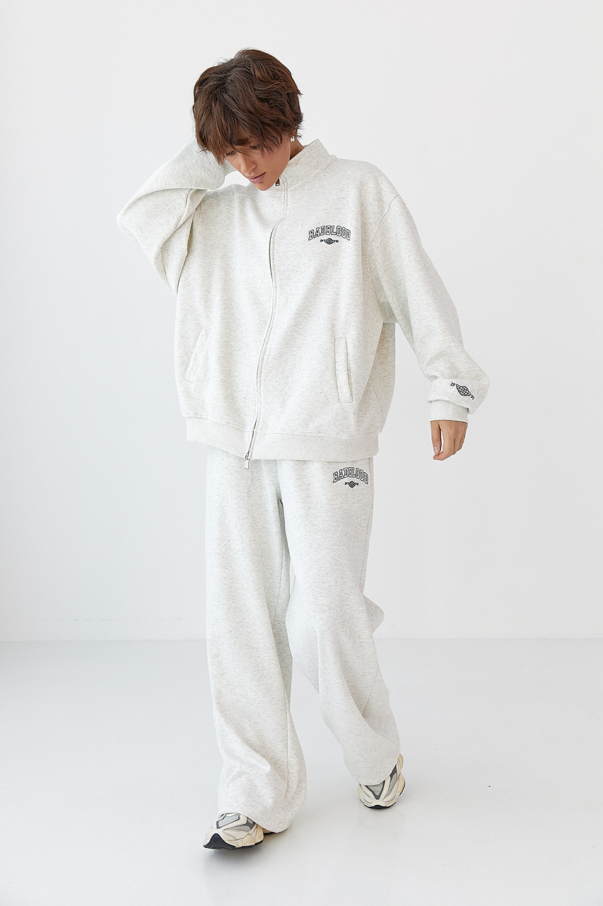 Зимовий спортивний костюм з написами