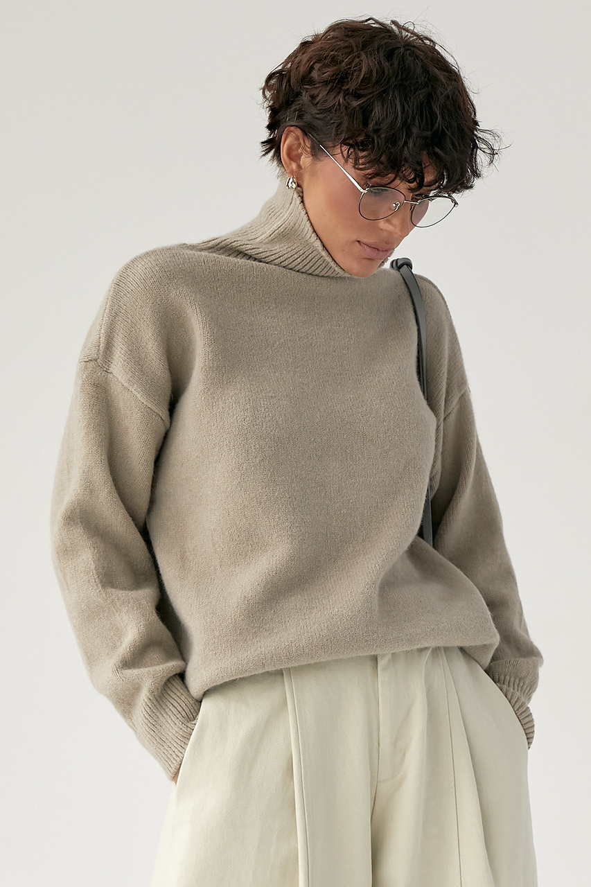 В'язаний теплий базовий гольф