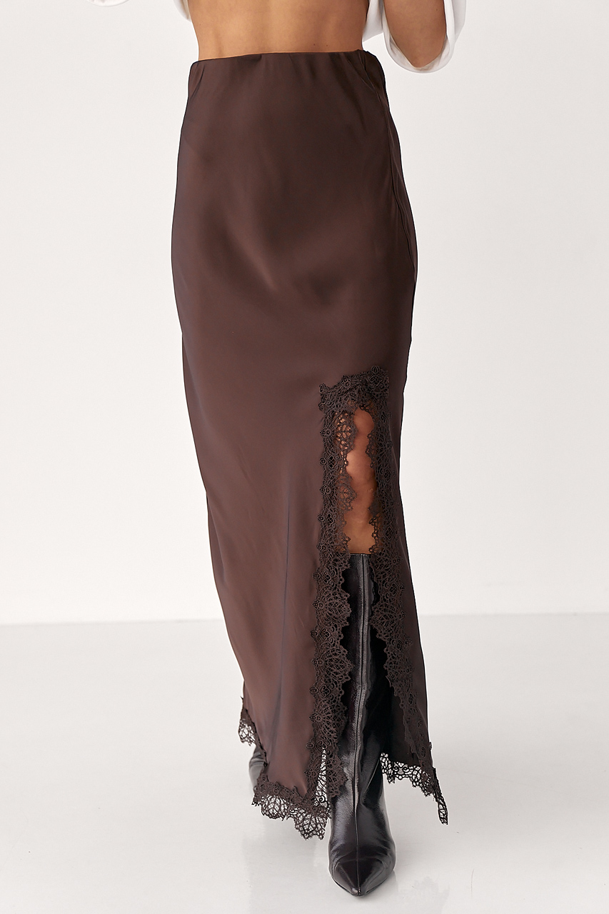 Сатинова довга спідниця з розрізом LX-10718228 Сатинова довга спідниця з розрізом LX-10718228