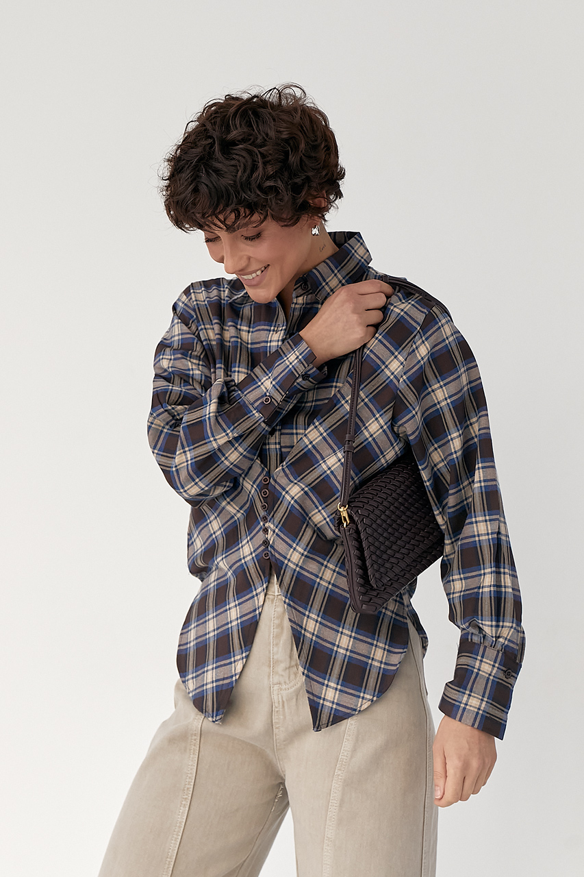 Сорочка в клітинку з акцентом на талію