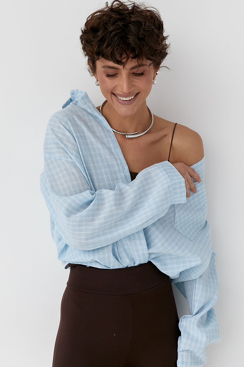 Класична сорочка в дрібну клітинку