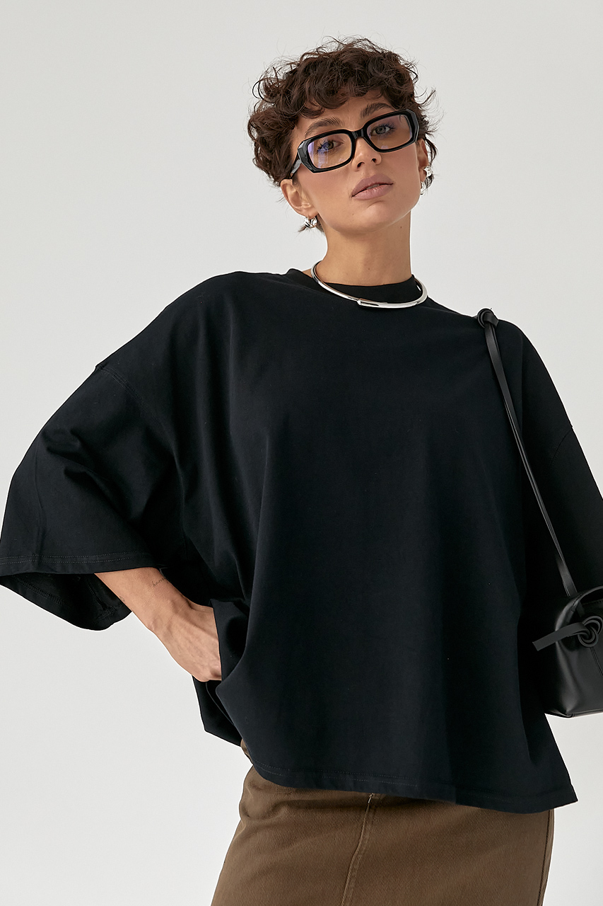 Жіноча футболка оверсайз із декоративним швом на спині