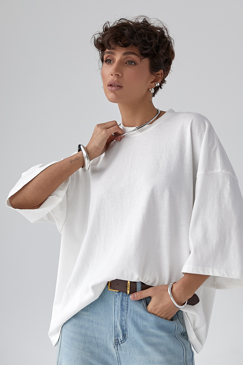 Жіноча футболка оверсайз із декоративним швом на спині