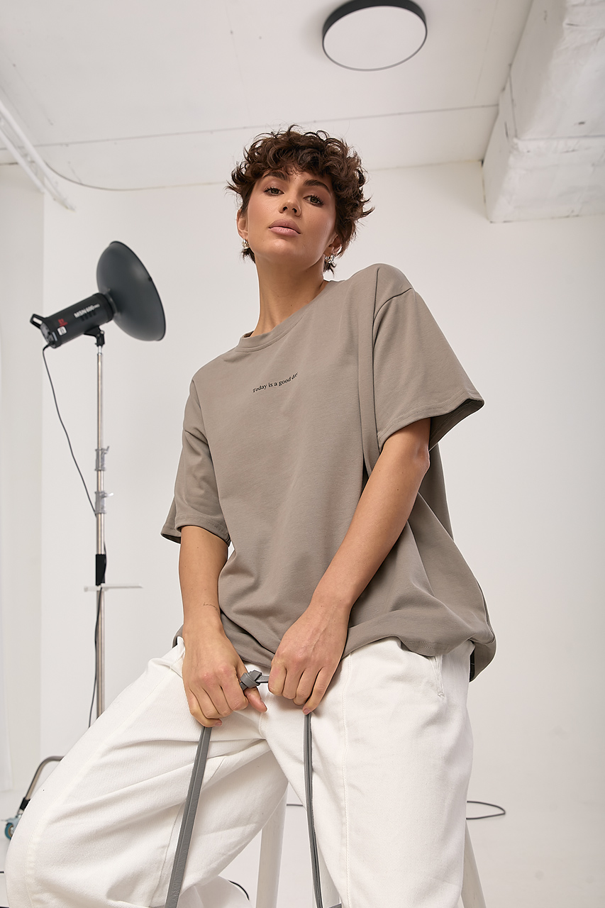 Однотонна футболка з написом вільного фасону  LX-10723110