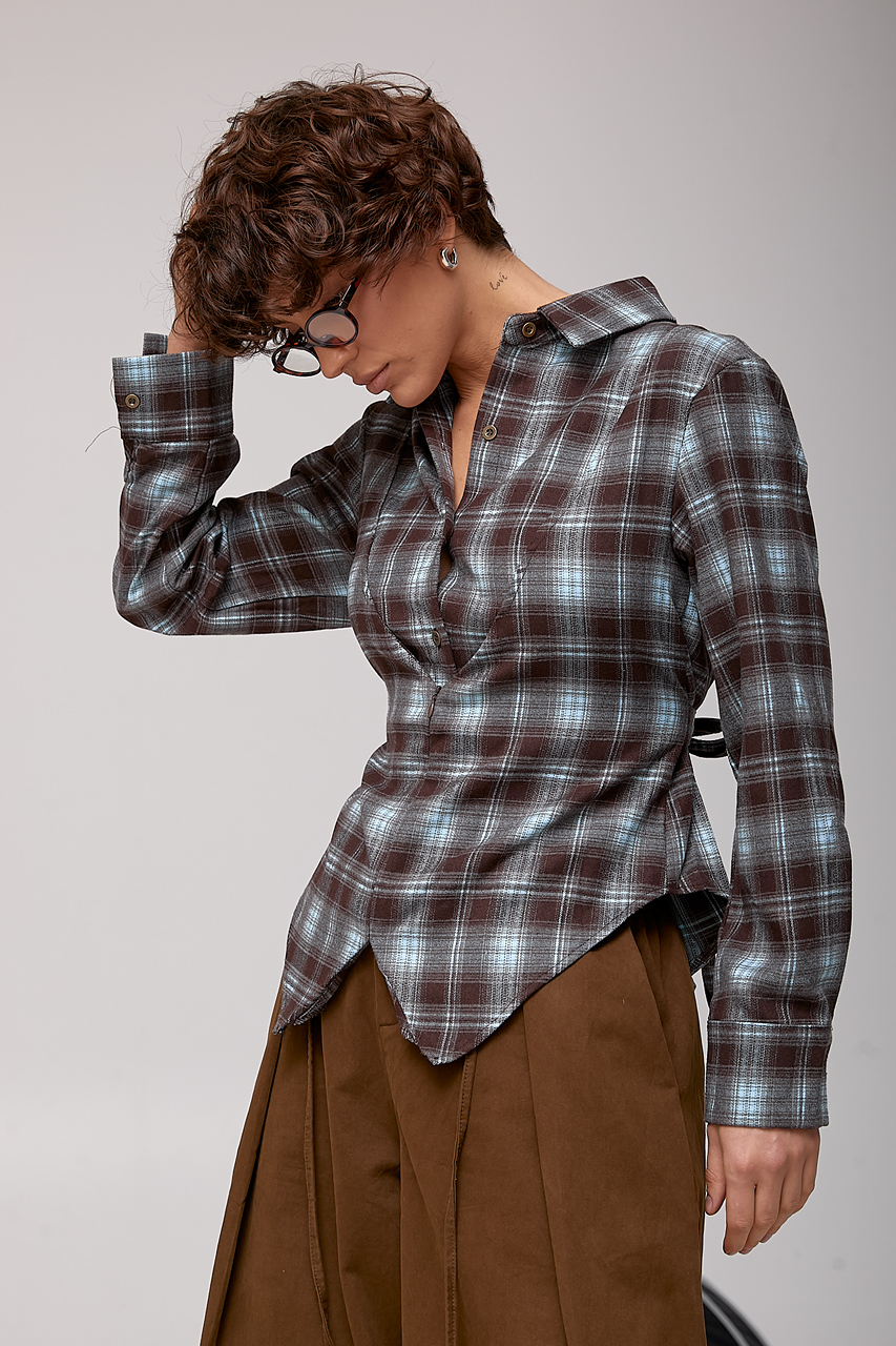 Сорочка в клітинку із зав'язками на талії