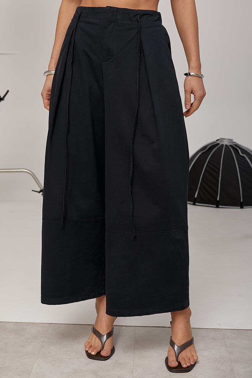 Котонові широкі штани із зав'язками