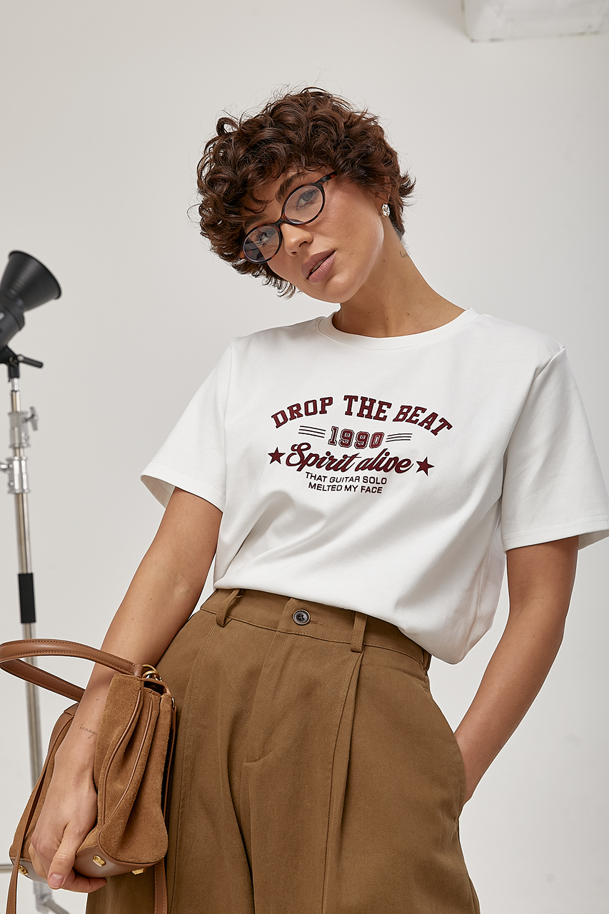 Жіноча футболка з оксамитовим написом LX-10726501 Жіноча футболка з оксамитовим написом LX-10726501