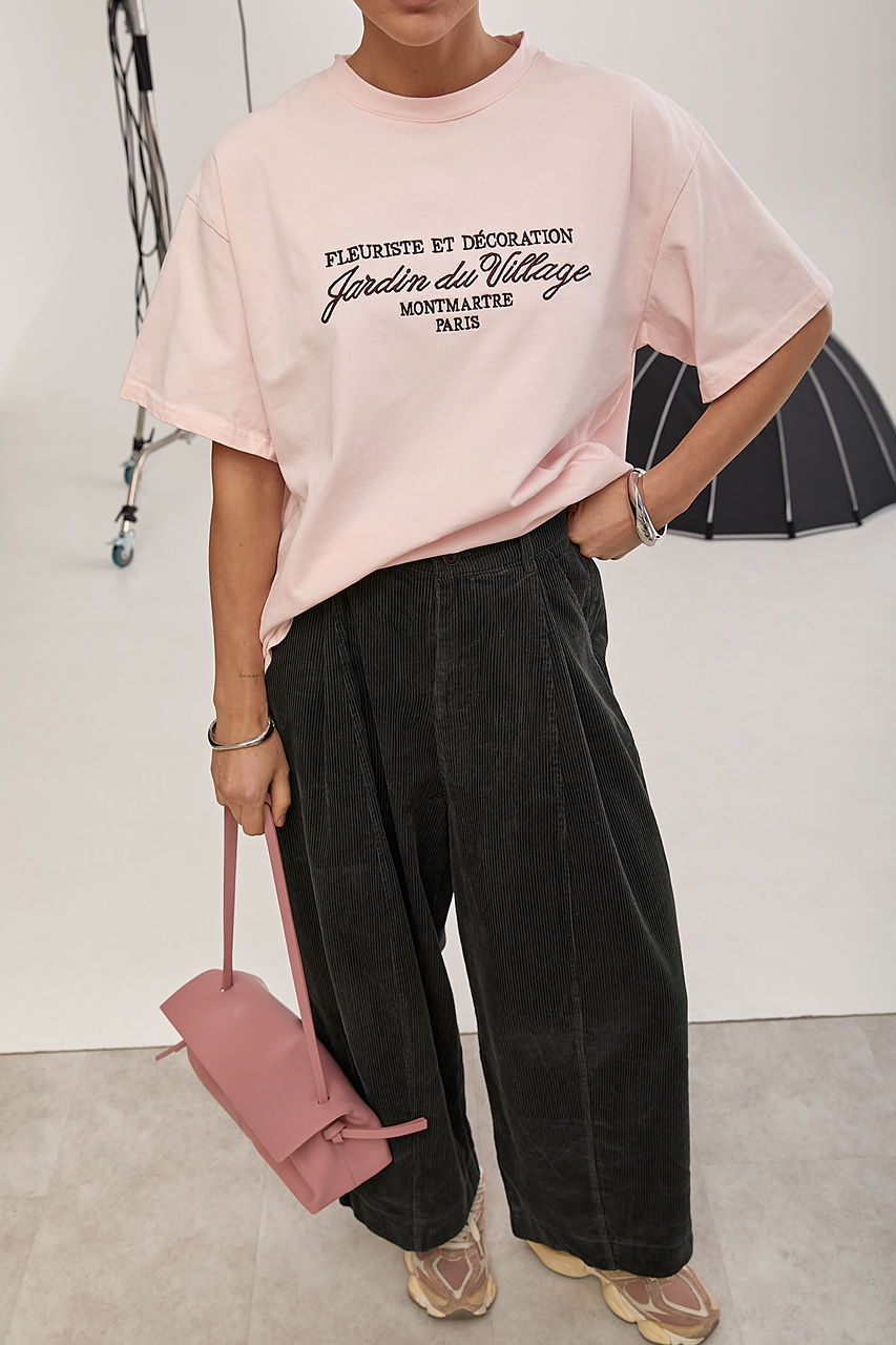 Вільна однотонна футболка з вишитими написами  LX-10727607