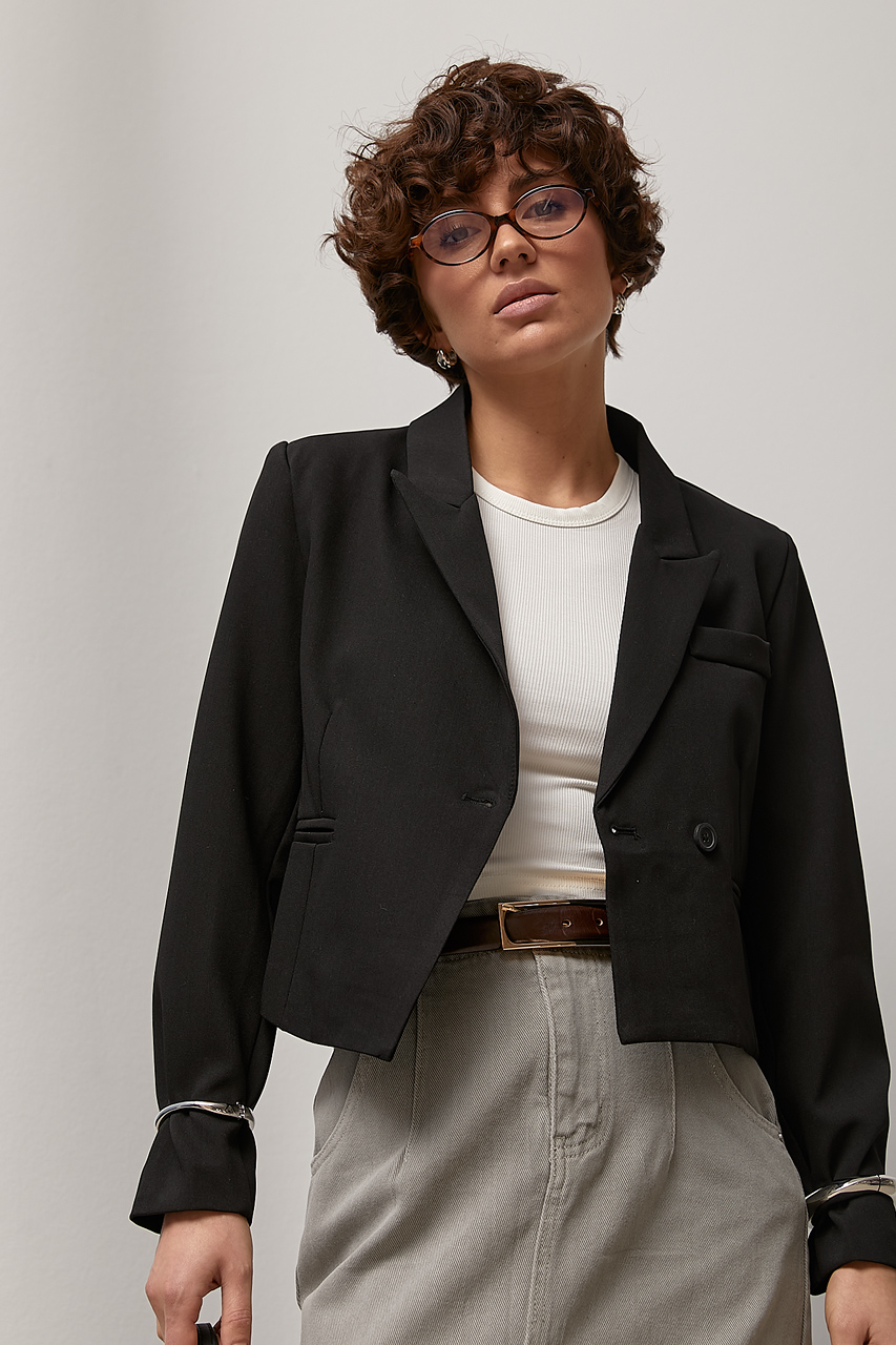 Короткий класичний жакет з асиметричним низом  LX-10728909