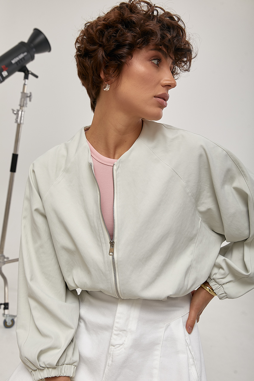 Жіноча вітровка-бомбер на блискавці  LX-10740947