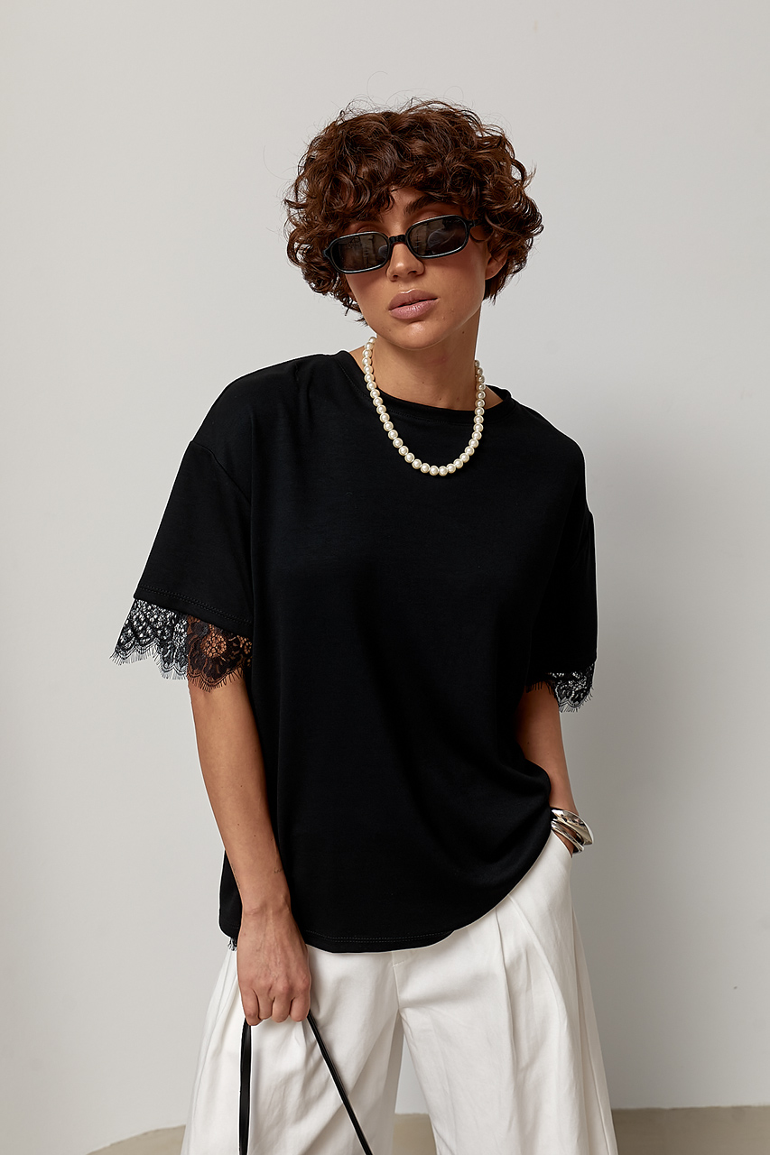Вільна футболка з мереживною вставкою на спині LX-10744009 Вільна футболка з мереживною вставкою на спині LX-10744009
