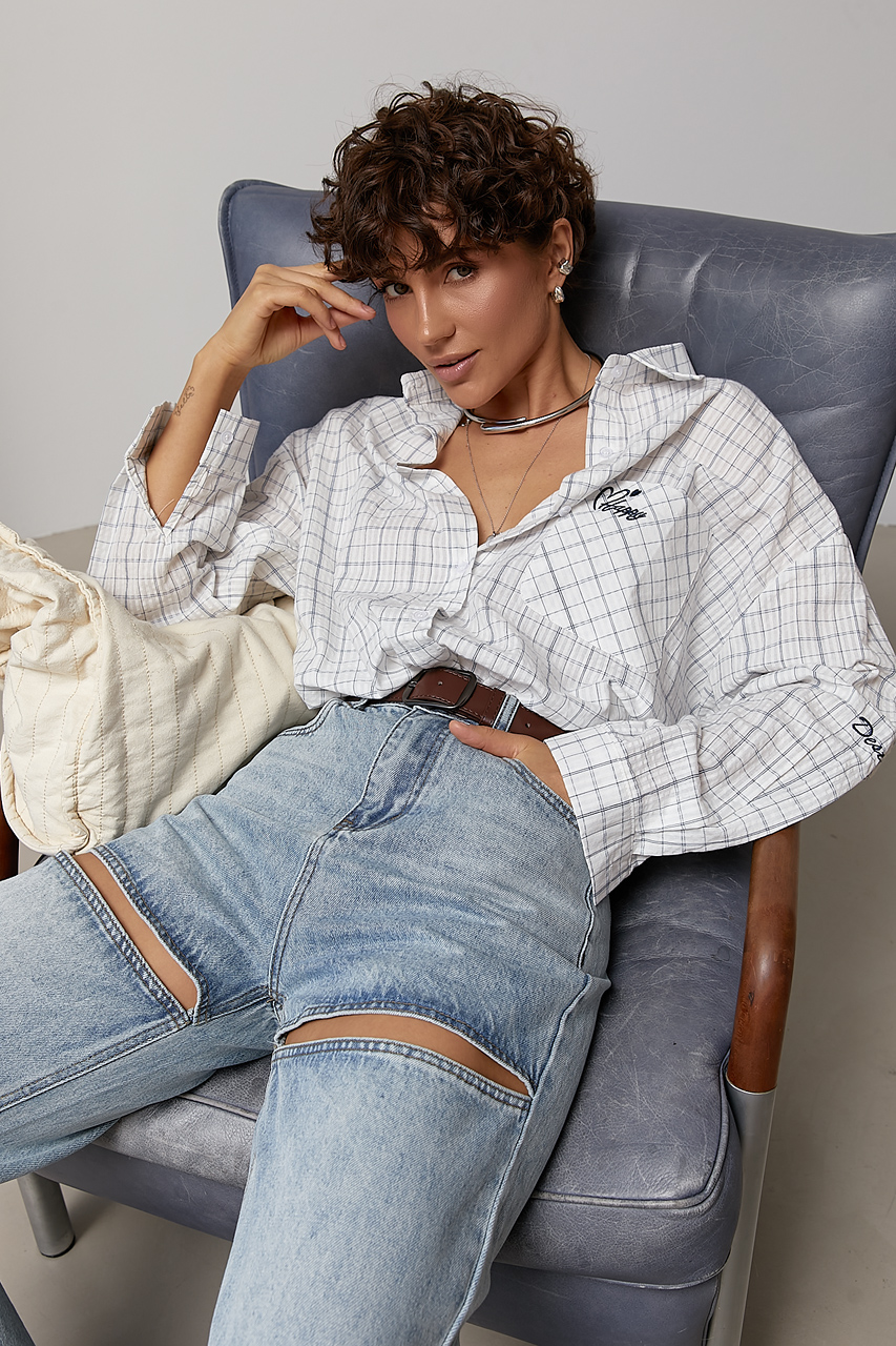 Сорочка в клітинку з вишитим написом на кишені  Ls-1580