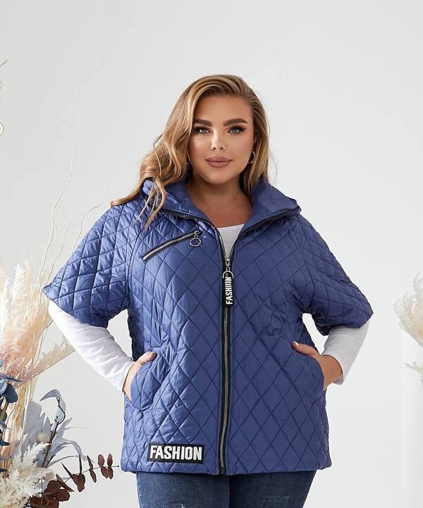 Жилетка женская утепленная стеганая с капюшоном из плащевки лаке на синтепоне 150 г/м²