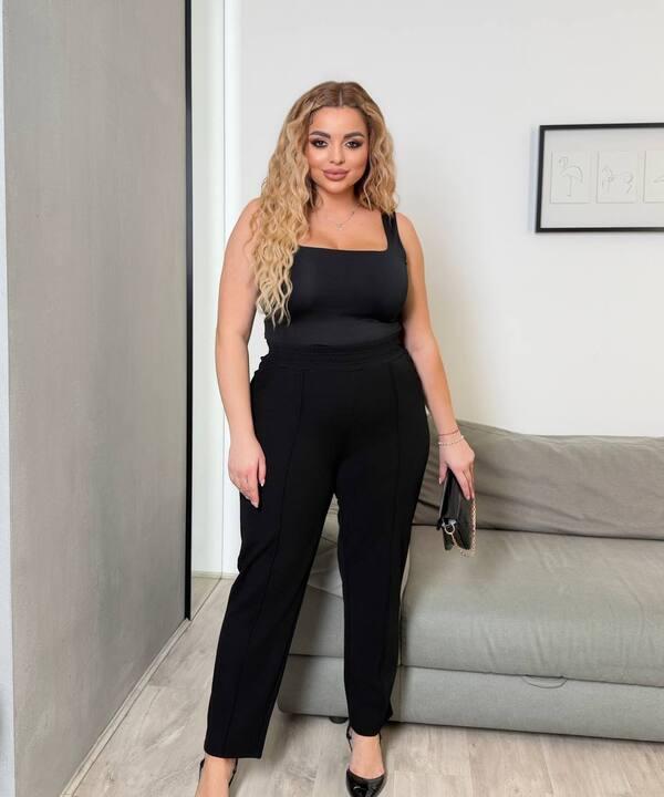 Брюки женские из креп-дайвинга с высокой посадкой и декоративной строчкой весенние