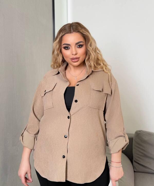 Рубашка женская из вельвета свободного кроя с регулируемыми рукавами весенняя