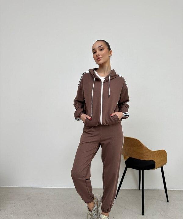 Костюм женский спортивный из турецкой двунитки пенье с лампасами весенне-летний