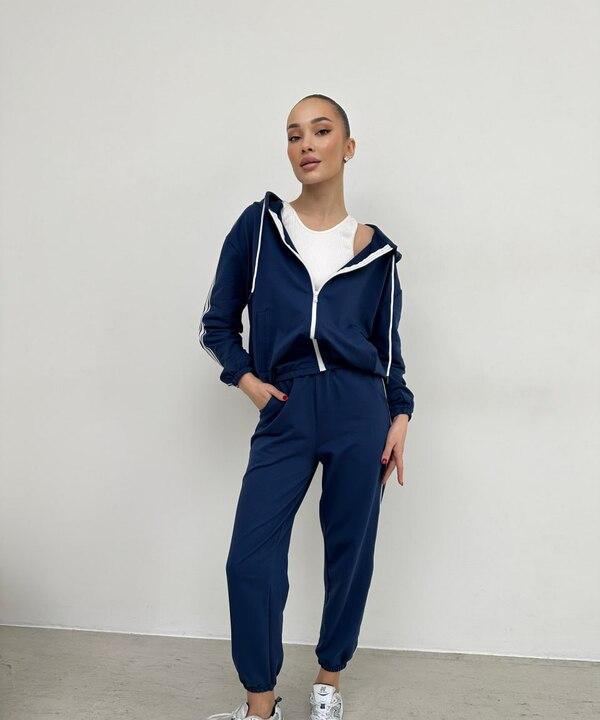 Костюм женский спортивный из турецкой двунитки пенье с лампасами весенне-летний