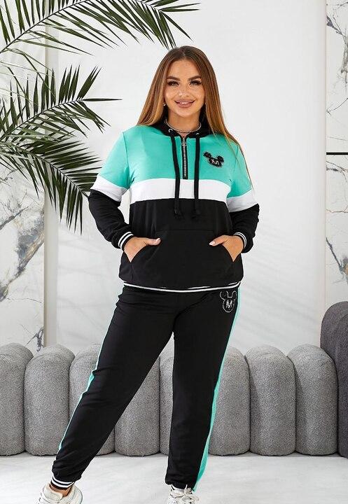 Спортивный костюм женский из двунитки с яркими вставками и декоративной вышивкой демисезонный