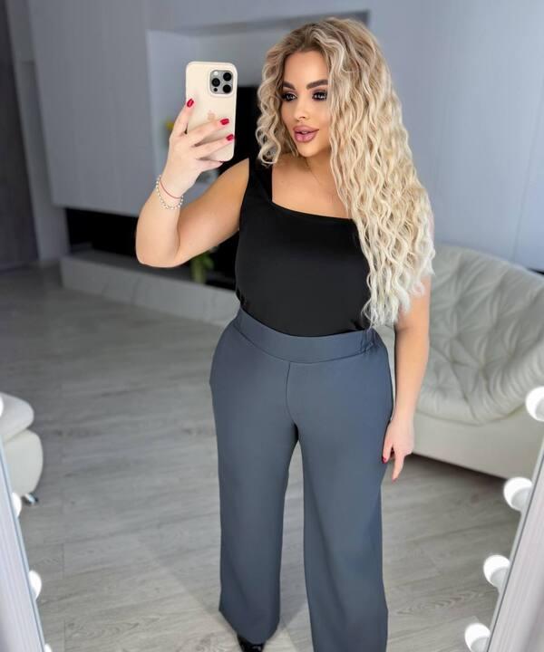 Брюки женские весенне-летние из турецкой креп-костюмки с высокой посадкой и карманами