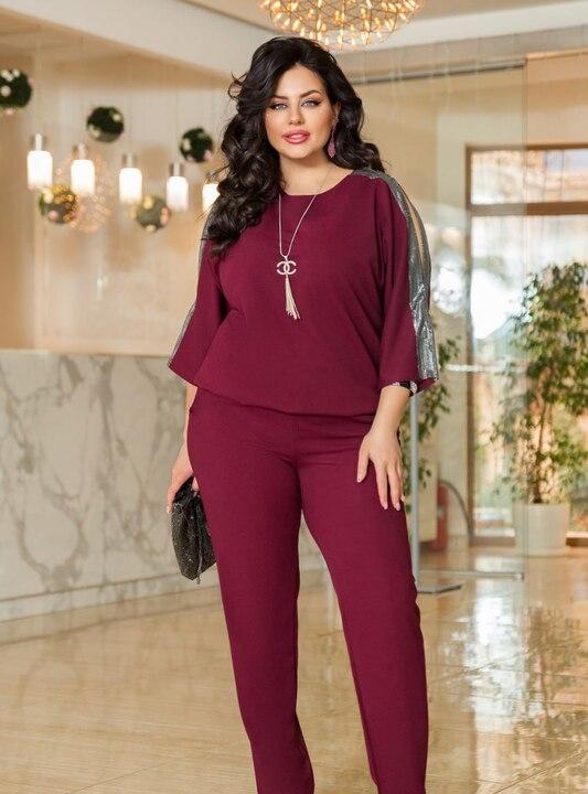 Костюм женский из креп-дайвинга с декором "лунное сияние" и блузой с рукавом реглан весенний летний