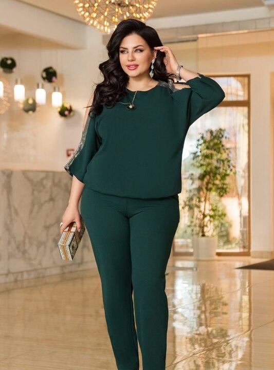 Костюм женский из креп-дайвинга с декором "лунное сияние" и блузой с рукавом реглан весенний летний