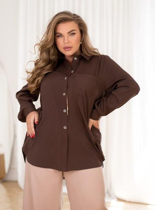 Рубашка женская свободного кроя из софта с карманом и длинными рукавами осенняя