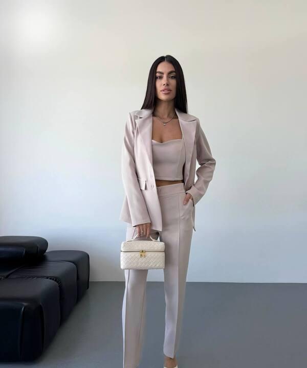 Костюм трійка