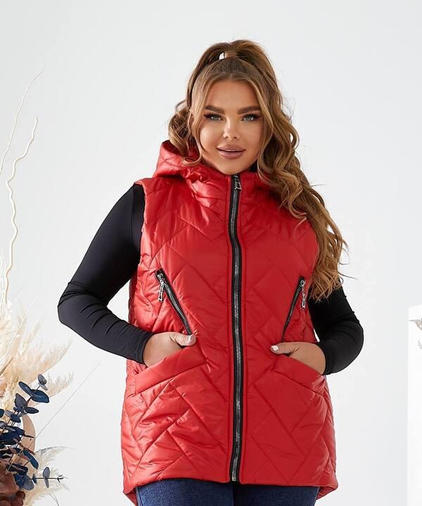 Жилетка женская стеганая удлиненная с капюшоном из плащевки Лаке на синтепоне осенняя