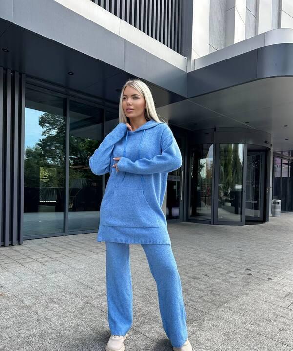 Костюм-двойка женский вязаный с удлиненной толстовкой и капюшоном осенний