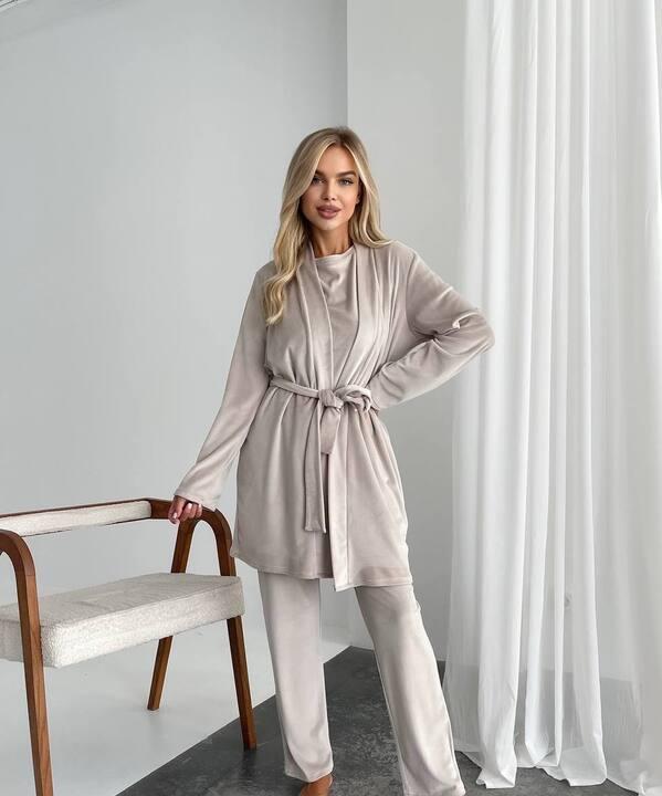 Домашний комплект-тройка женский из трикотажного велюра кофта с поясом брюки и накидка осенний