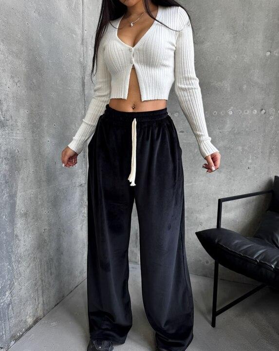 Брюки женские велюровые свободного кроя с высокой посадкой осенние