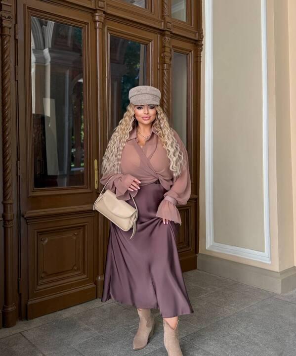 Юбка миди женская из королевского атласа осенне-зимняя больших размеров