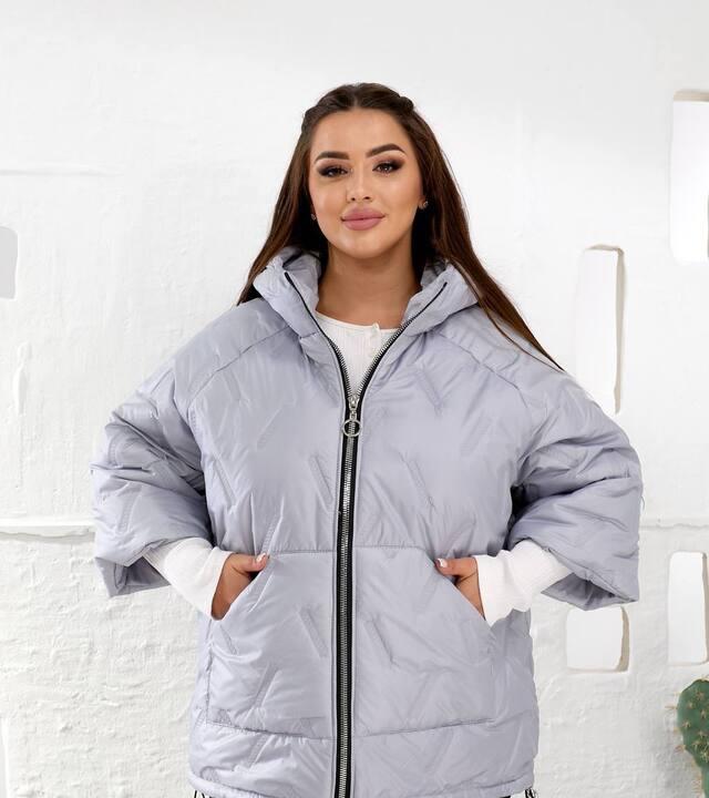 Жилет женский утепленный из плащевки Лаке с капюшоном и синтепоном 150 осенне-зимний