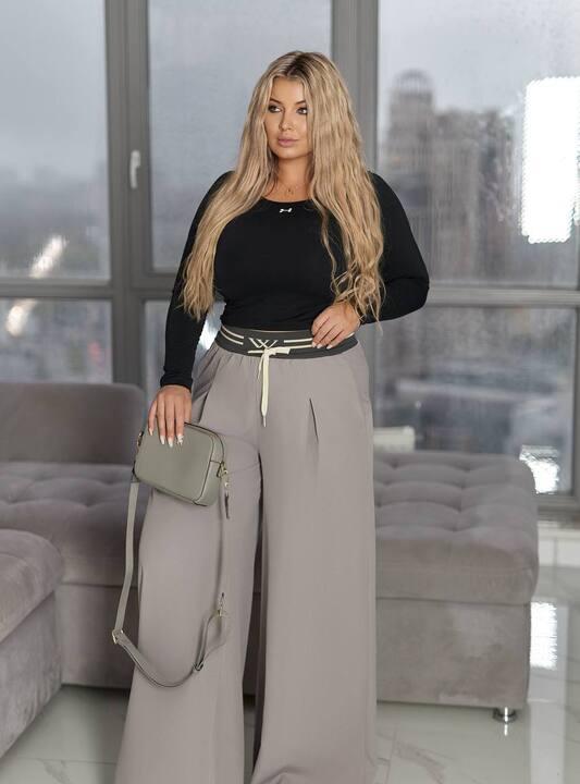 Брюки женские серые широкие свободного кроя из креп-костюмки с поясом на резинке осенне-зимние