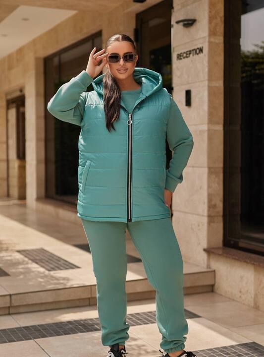 Костюм-тройка женский утеплённый трёхнитка с жилетом из плащёвки Лаке на подкладке осенне-зимний