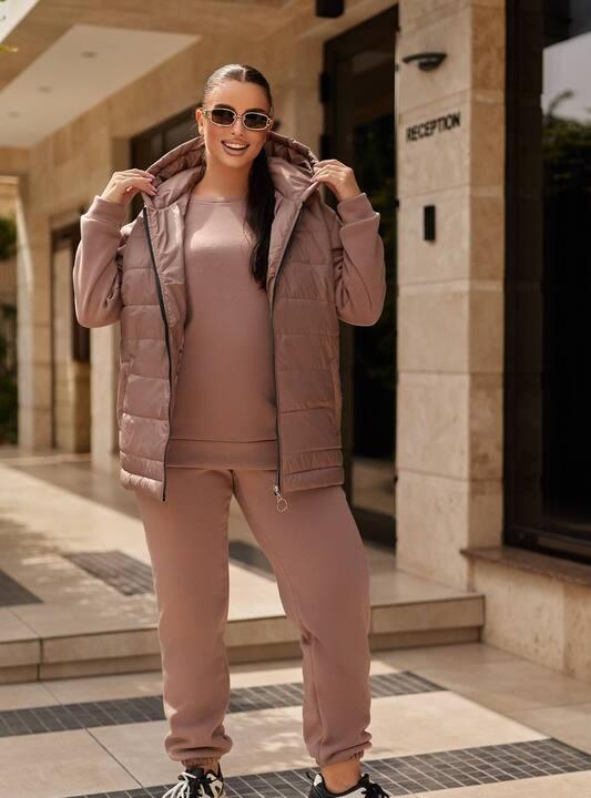 Костюм-тройка женский утеплённый трёхнитка с жилетом из плащёвки Лаке на подкладке осенне-зимний