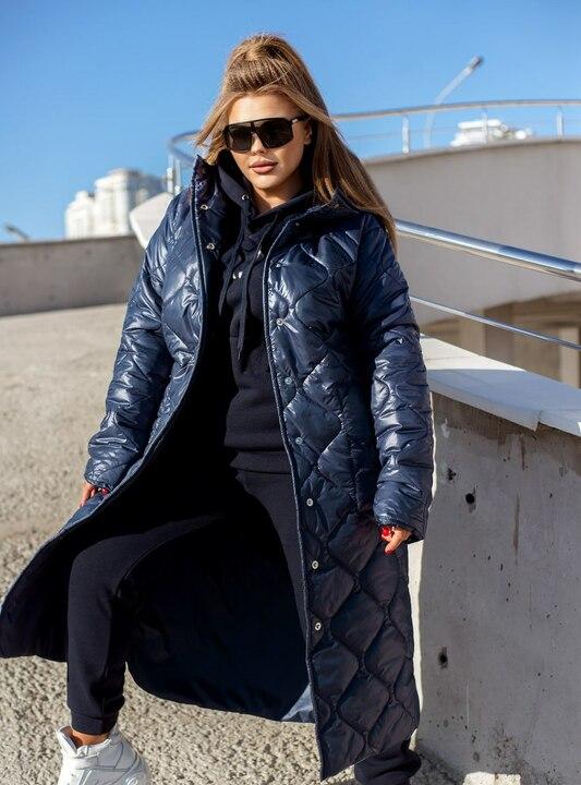 Куртка женская длинная стёганая из плащевки Лаке с капюшоном и утеплителем синтепон 200 осенне-зимняя